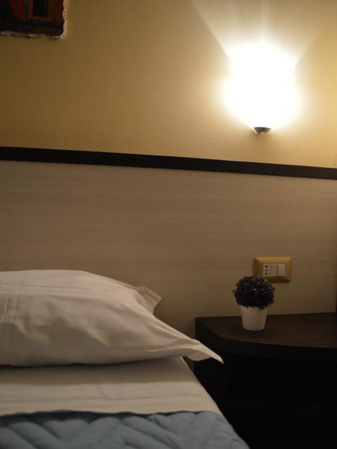 B&B Roma Citta Eterna Luaran gambar